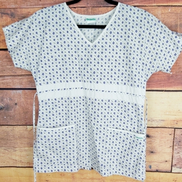 SCRUB top - Picture 1 of 5